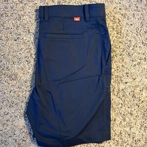 Men’s Nike dress shorts new no tags , size 35